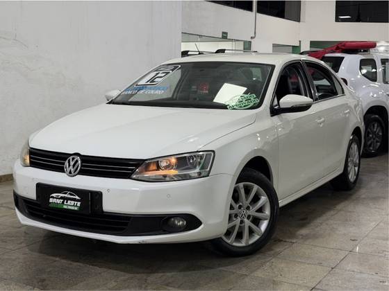 VOLKSWAGEN JETTA 2.0 COMFORTLINE FLEX 4P TIPTRONIC VOLKSWAGEN JETTA 2.0 COMFORTLINE FLEX 4P TIPTRONIC